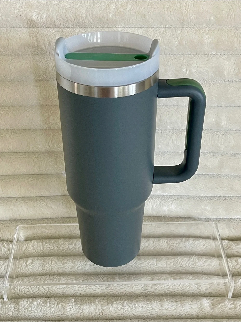 40oz. Insulated Tumbler with Handle
